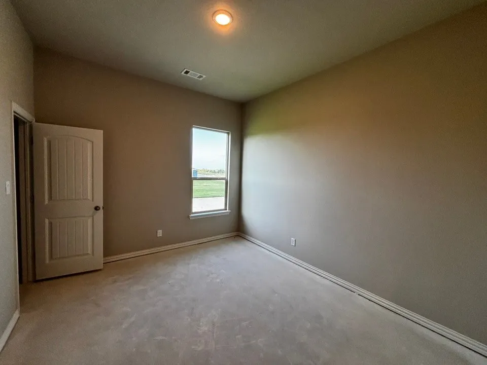 157 Big Sky Road Decatur, TX 76234
