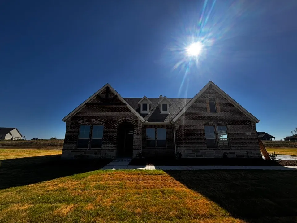 157 Big Sky Road Decatur, TX 76234
