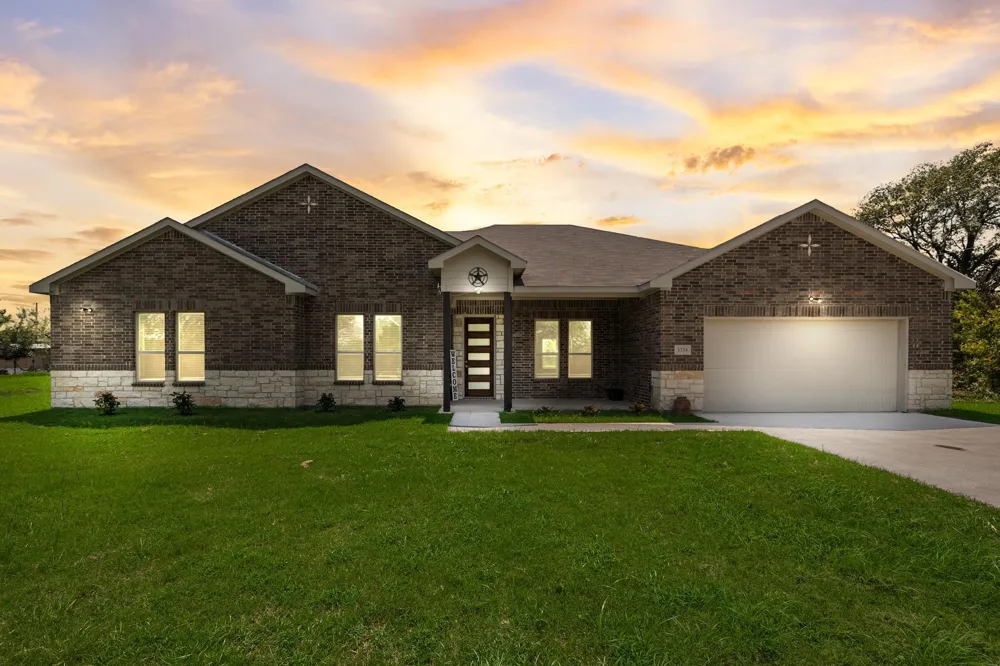 3334 Knight Street Corsicana, TX 75110