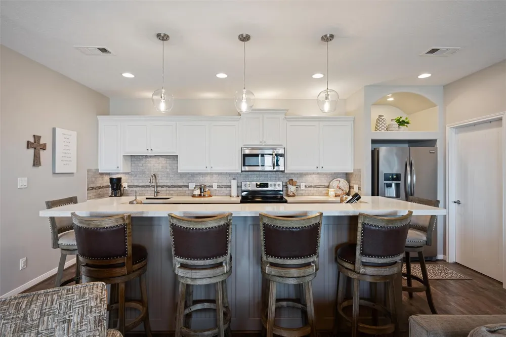 1009 Monkhouse Drive Crystal Beach, TX 77650