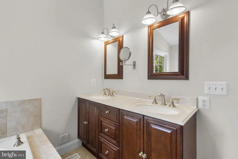 8780 TERESA LANE Laurel, MD 20723
