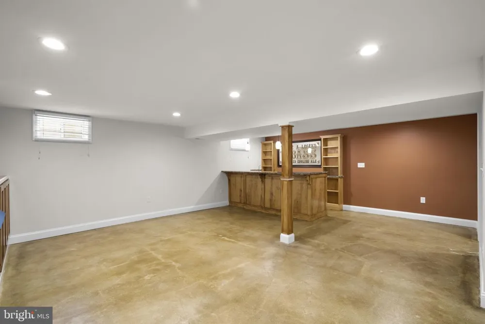 8780 TERESA LANE Laurel, MD 20723