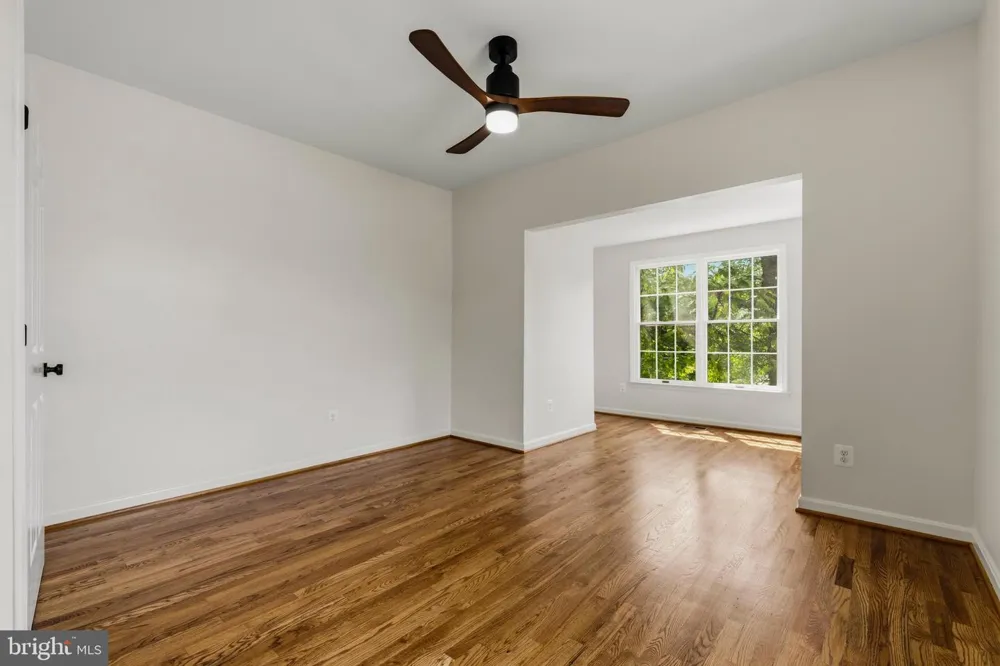 1801 S GLEBE ROAD Arlington, VA 22204