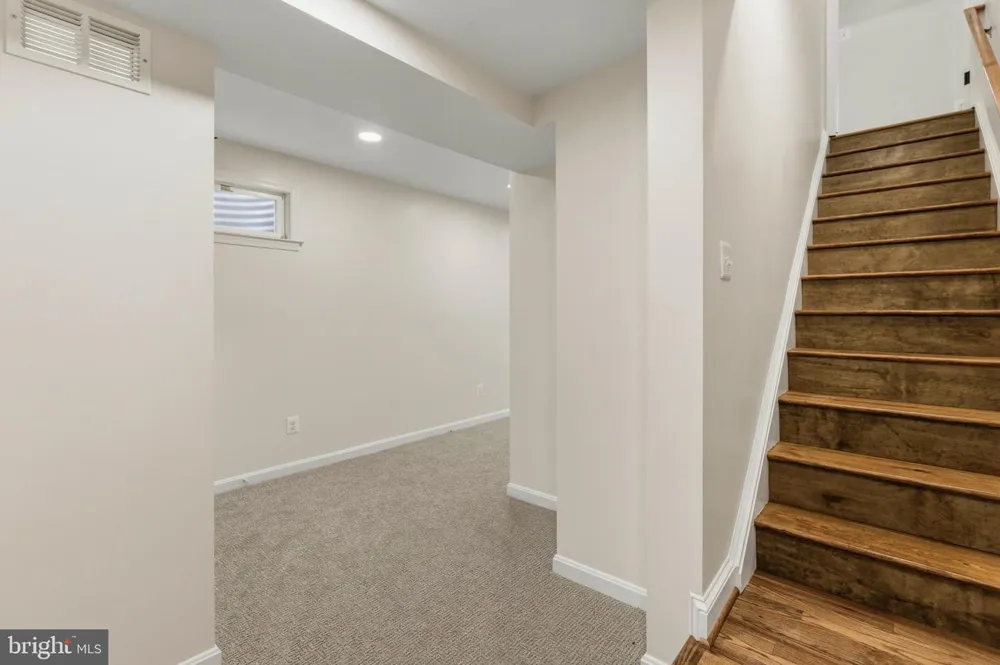 1801 S GLEBE ROAD Arlington, VA 22204