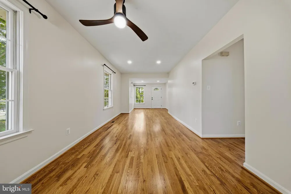 1801 S GLEBE ROAD Arlington, VA 22204