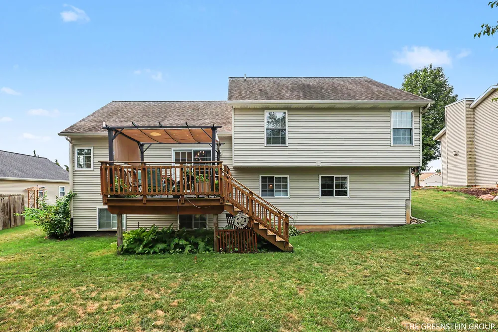 2531 Ridge Top Drive SW Byron Center, MI 49315