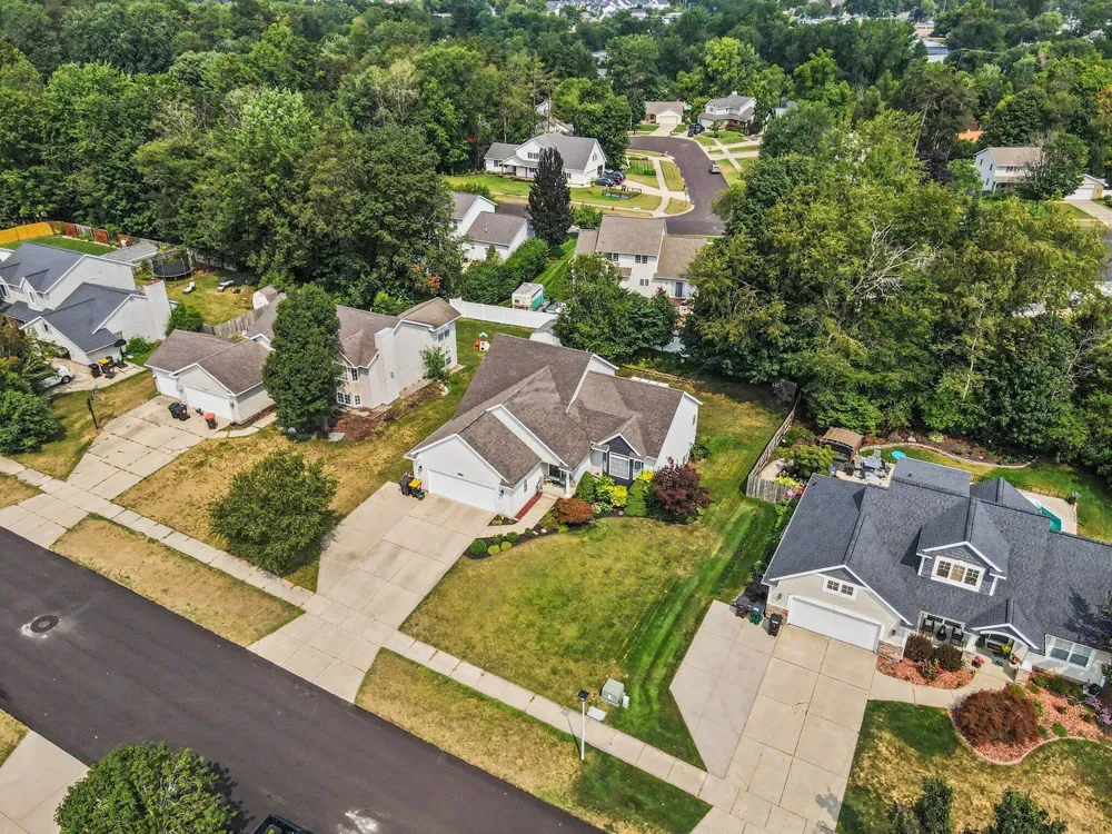 2531 Ridge Top Drive SW Byron Center, MI 49315