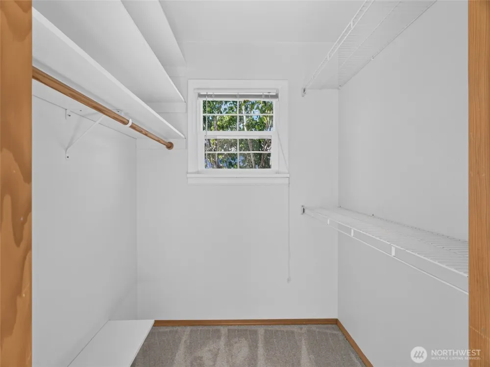 3218 Division Street Enumclaw, WA 98022