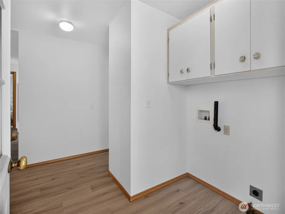 3218 Division Street Enumclaw, WA 98022