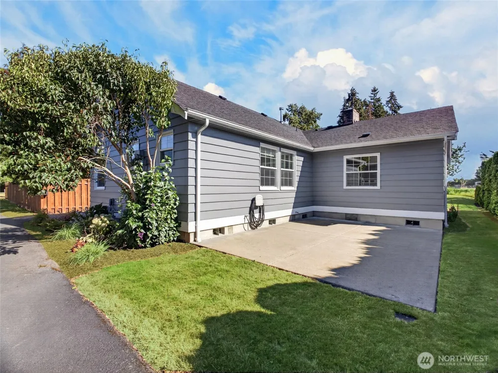 3218 Division Street Enumclaw, WA 98022