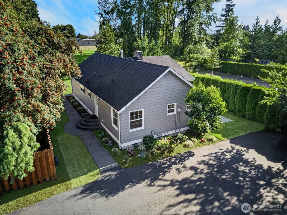 3218 Division Street Enumclaw, WA 98022