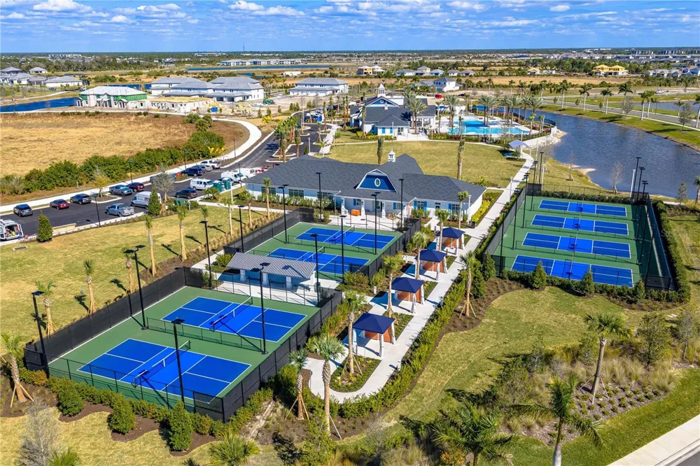 12829 JADE EMPRESS LOOP #101 Venice, FL 34293