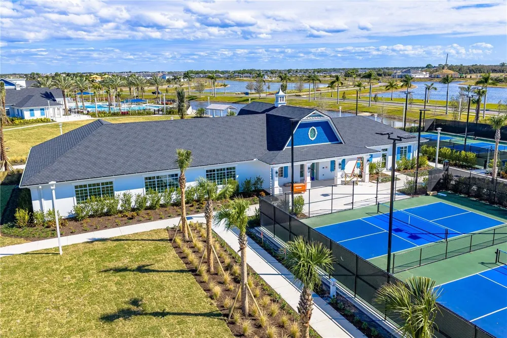 12829 JADE EMPRESS LOOP #101 Venice, FL 34293
