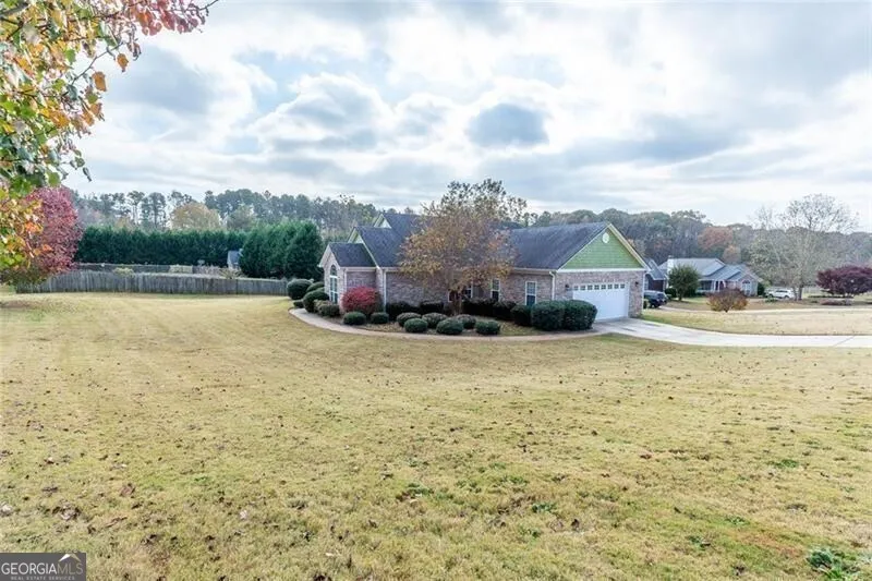 300 Mckendree CT Bethlehem, GA 30620