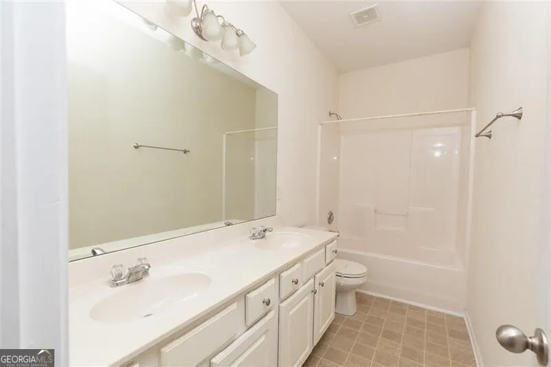 300 Mckendree CT Bethlehem, GA 30620