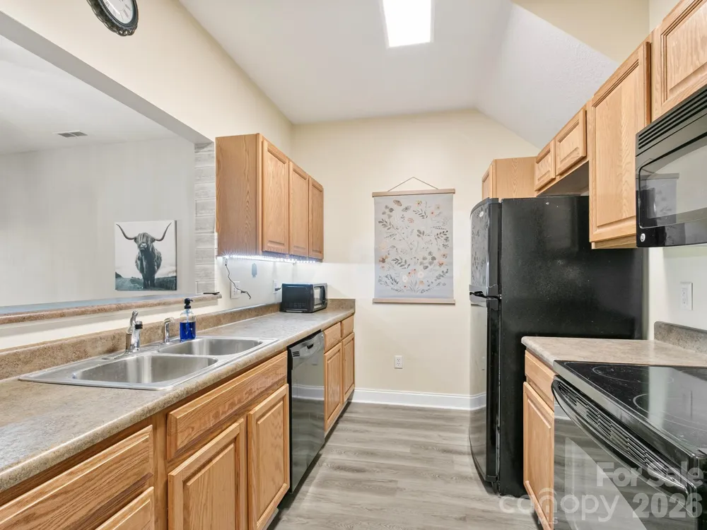 93 Foxden Drive #102 Fletcher, NC 28732