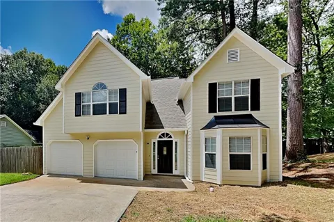 4015 Sharon Woods Drive