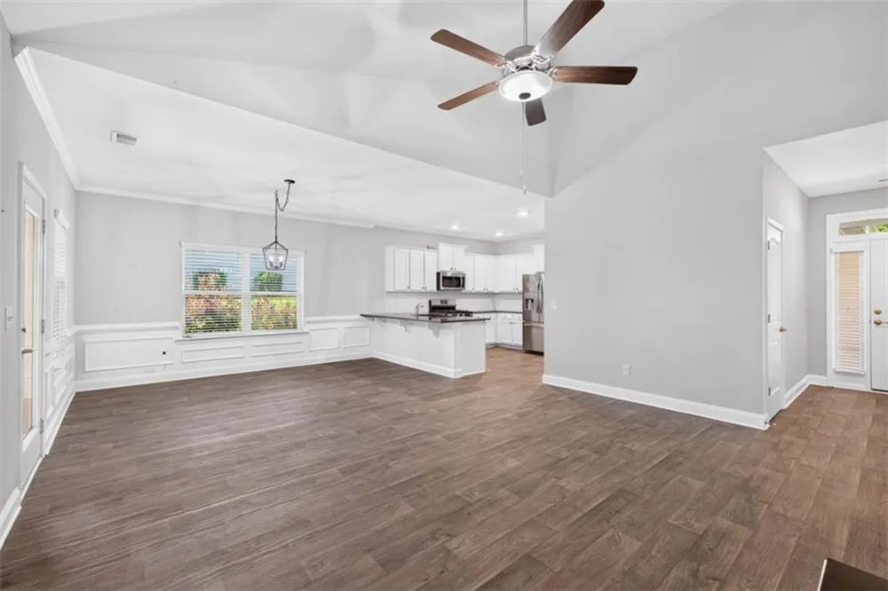 832 Hidden Hollow Circle Commerce, GA 30529