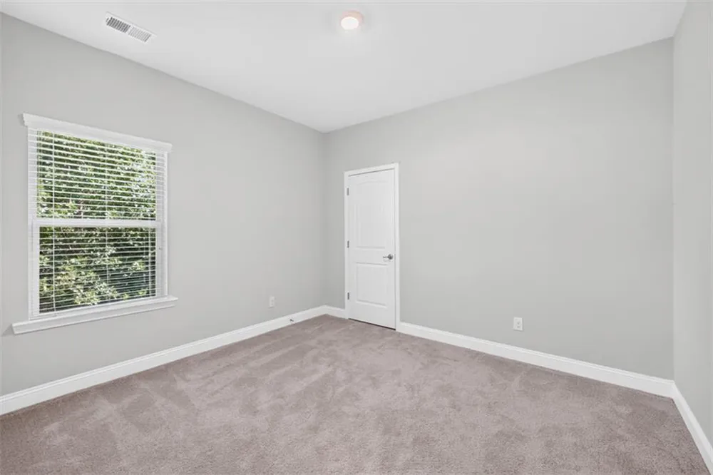 832 Hidden Hollow Circle Commerce, GA 30529