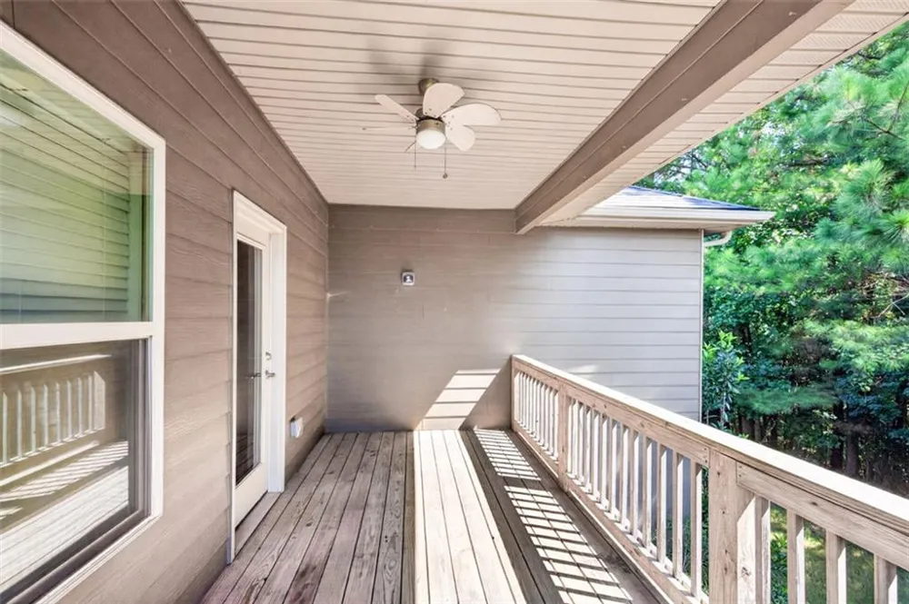 832 Hidden Hollow Circle Commerce, GA 30529