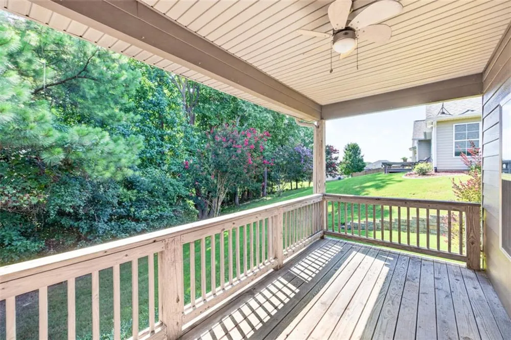 832 Hidden Hollow Circle Commerce, GA 30529