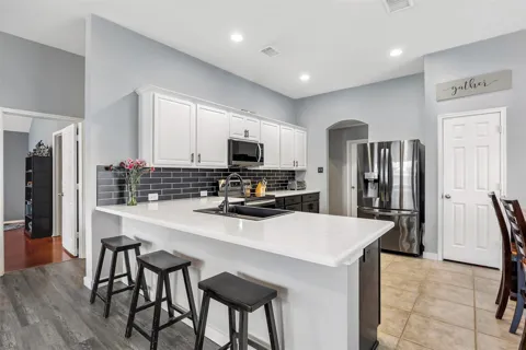 821 Austin Lane
