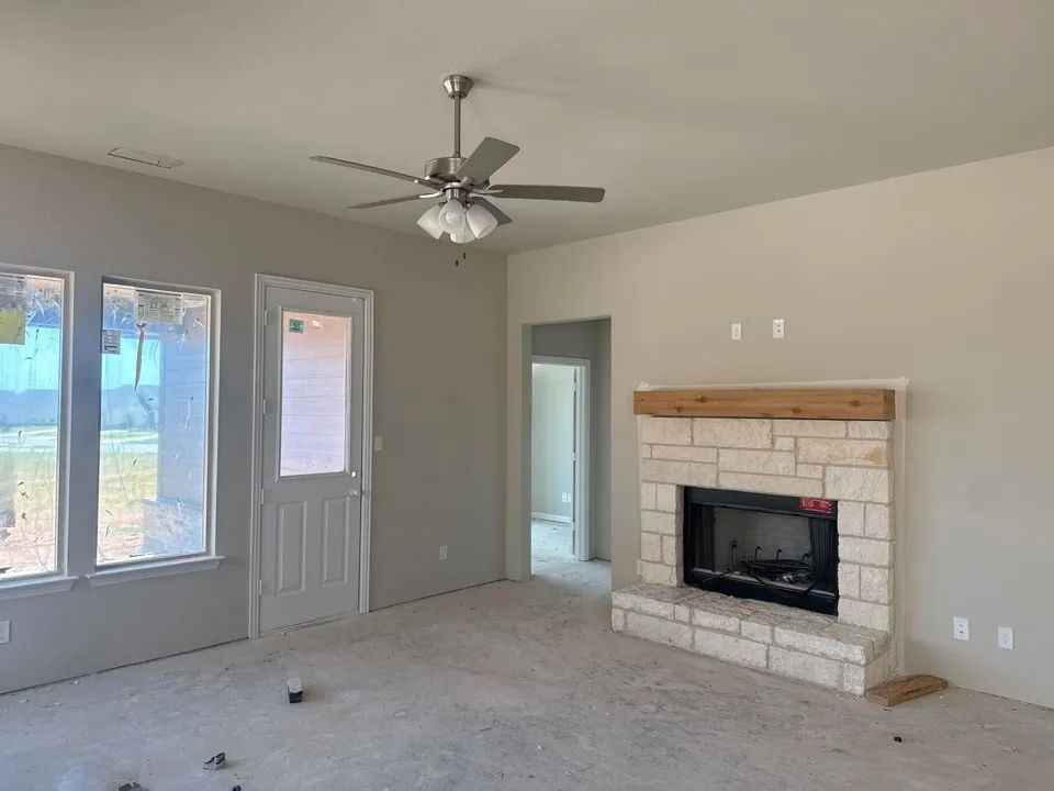 1312 Frio Drive Springtown, TX 76082
