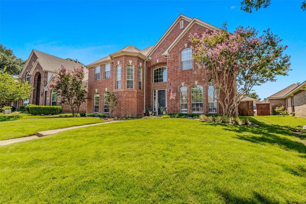 2045 Hillcroft Drive Rockwall, TX 75087