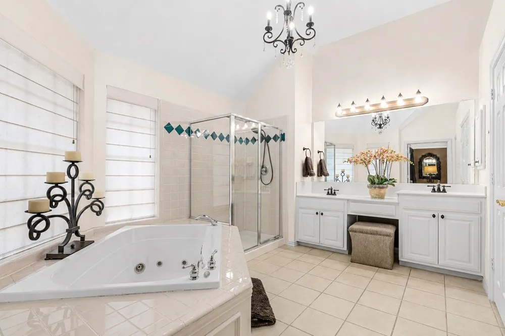 2045 Hillcroft Drive Rockwall, TX 75087