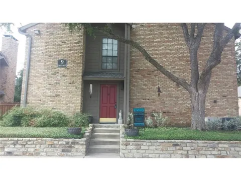 15221 Berry Trail #901