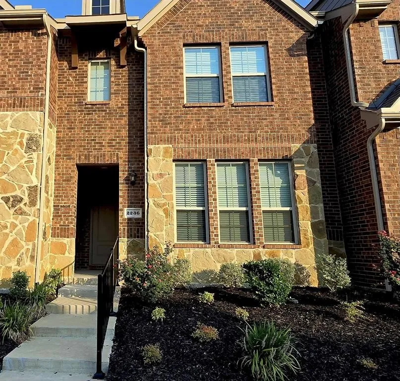2236 Lasso Court Mesquite, TX 75149