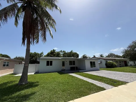 637 SW 2ND STREET