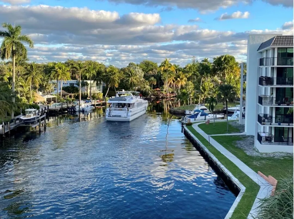 1301 River Reach Drive #111 Fort Lauderdale, FL 33315