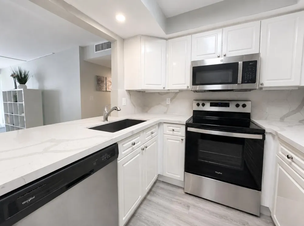 1301 River Reach Drive #111 Fort Lauderdale, FL 33315