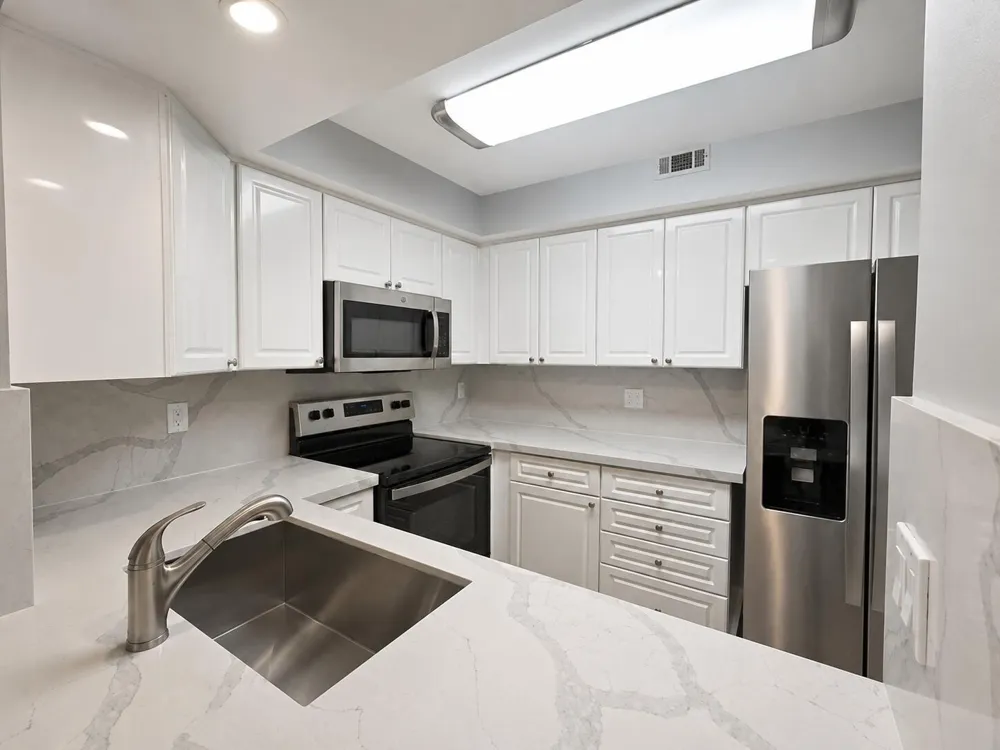 1301 River Reach Drive #111 Fort Lauderdale, FL 33315