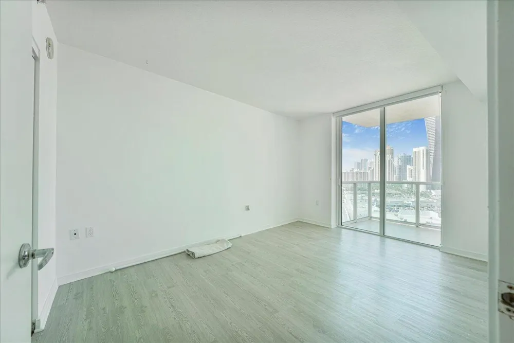200 SUNNY ISLES BOULEVARD #2-1701 Sunny Isles Beach, FL 33160