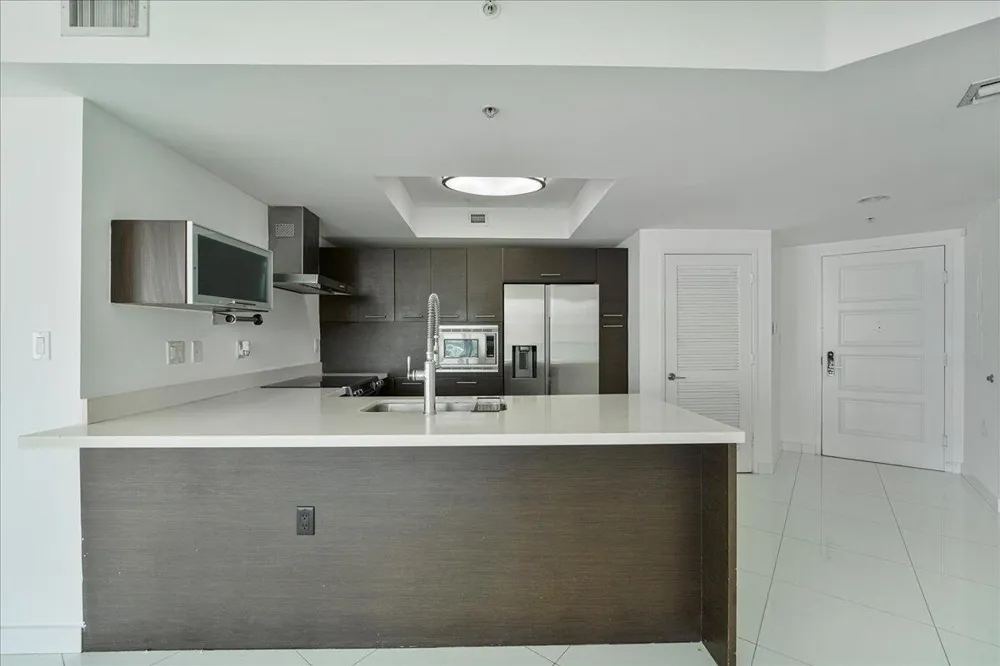 200 SUNNY ISLES BOULEVARD #2-1701 Sunny Isles Beach, FL 33160