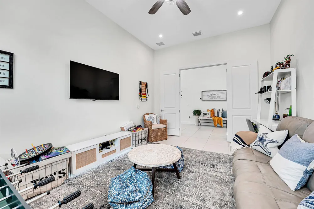 13865 SE Blackwood Drive Port St. Lucie, FL 34984