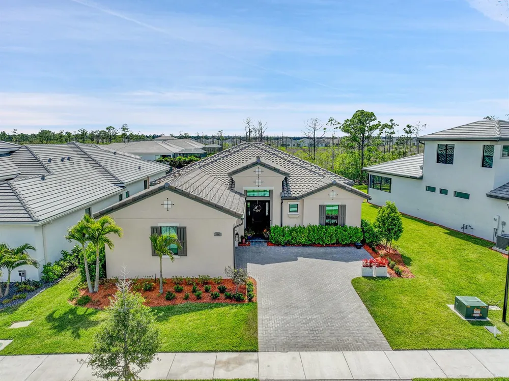 13865 SE Blackwood Drive Port St. Lucie, FL 34984