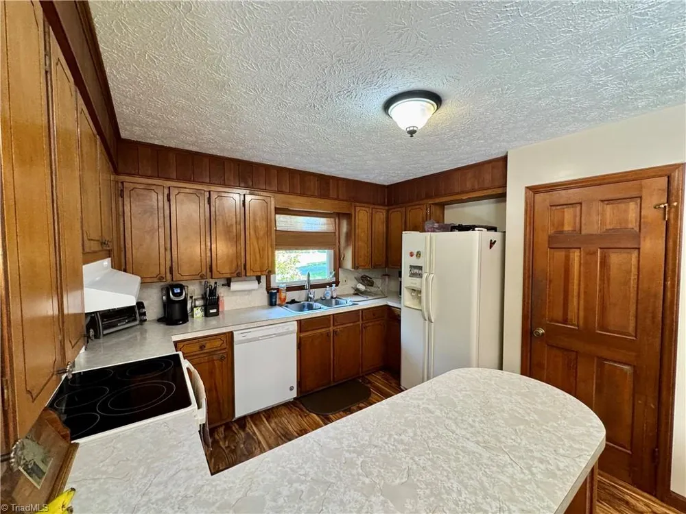 237 W Dodson Mill Road #Dodson Mill Road Pilot Mountain, NC 27041