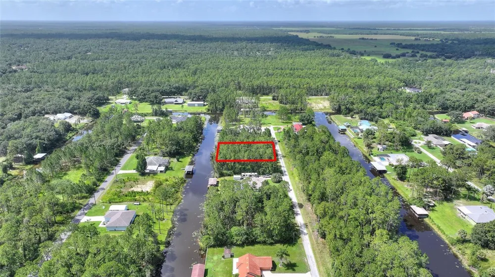 28 AMARYLLIS DRIVE Indian Lake Estates, FL 33855