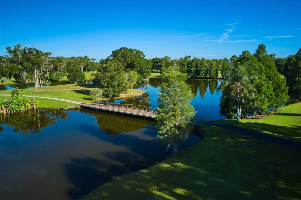 28 AMARYLLIS DRIVE Indian Lake Estates, FL 33855