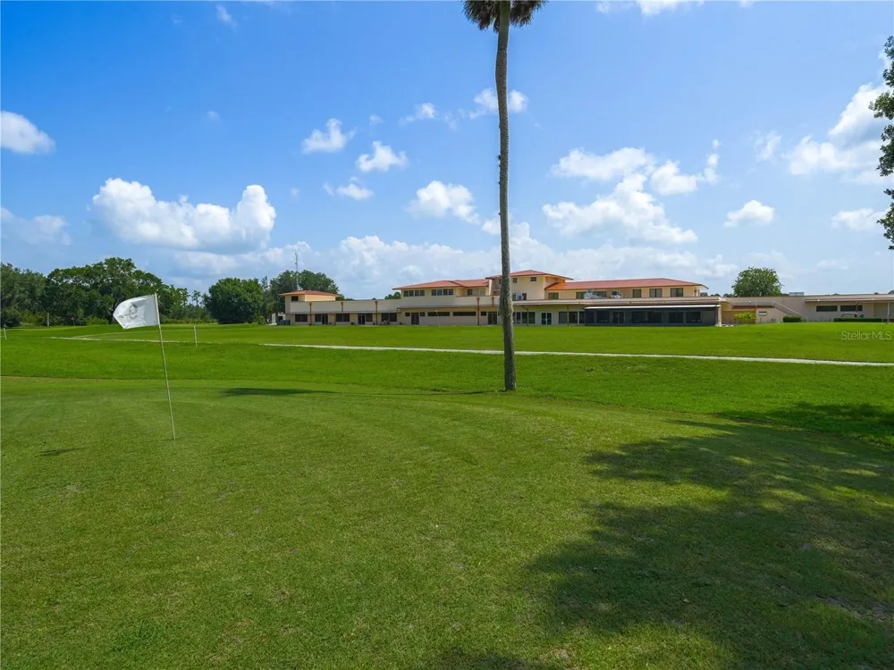 28 AMARYLLIS DRIVE Indian Lake Estates, FL 33855