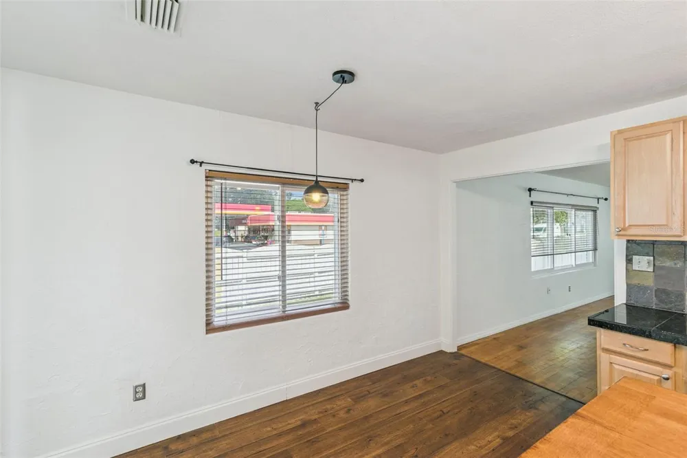 1652 BERKSHIRE AVENUE Winter Park, FL 32789
