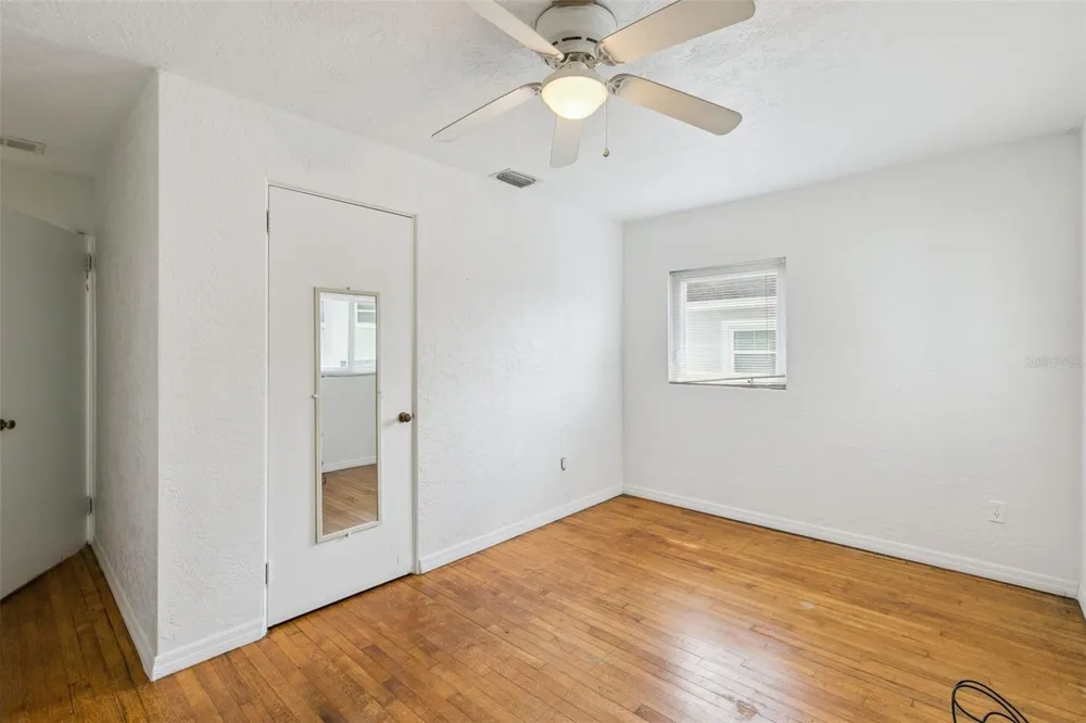 1652 BERKSHIRE AVENUE Winter Park, FL 32789