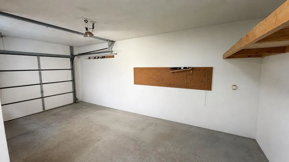 658 ELGROVE DRIVE Deltona, FL 32725