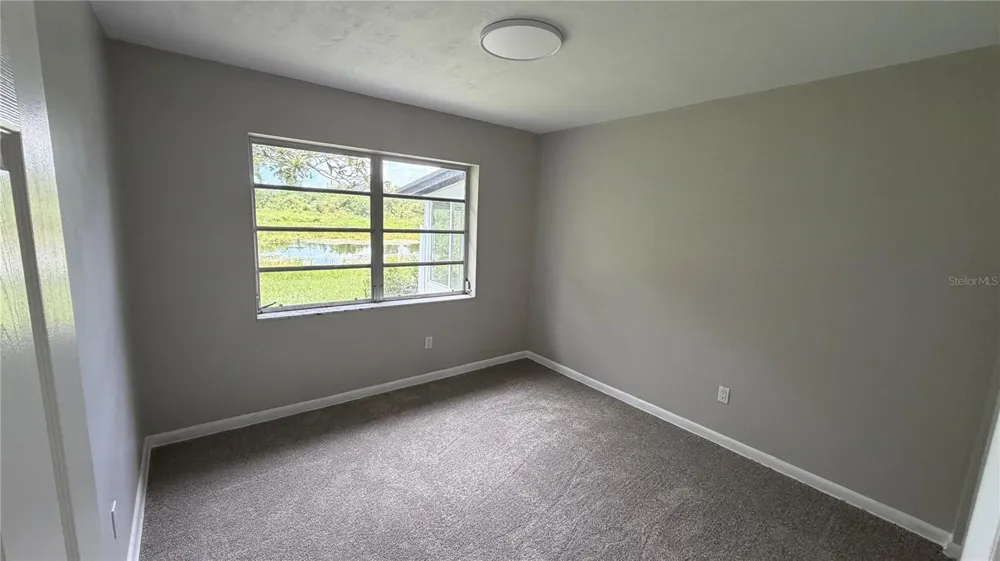 658 ELGROVE DRIVE Deltona, FL 32725