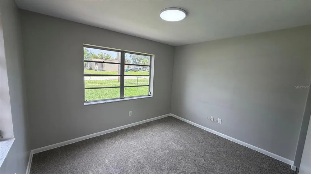 658 ELGROVE DRIVE Deltona, FL 32725