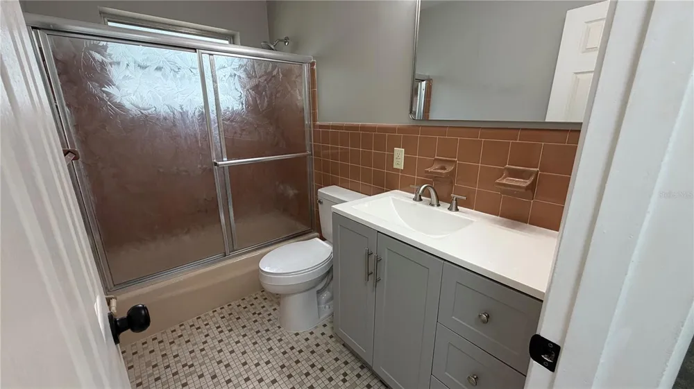 658 ELGROVE DRIVE Deltona, FL 32725