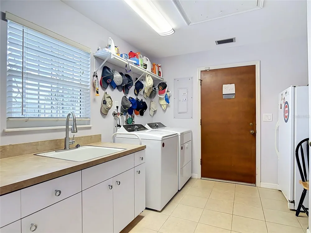 2269 COUNTRY CLUB DRIVE Deland, FL 32724